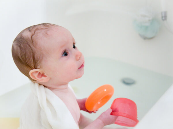 Le bain de votre enfant ©VisualHunt