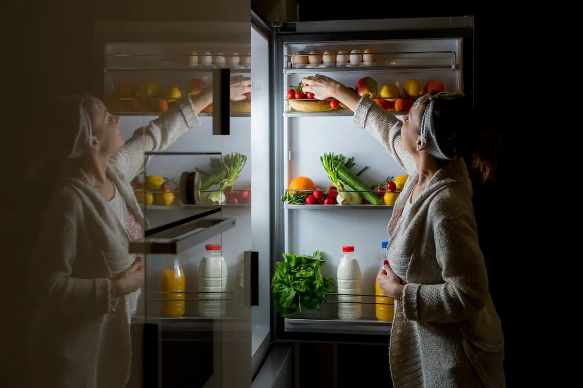 La raison derrière l'absence de lumière dans le congélateur