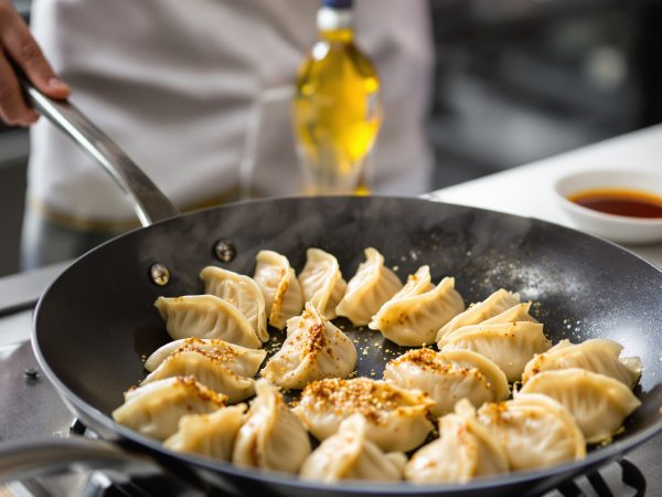 gyozas_cuisson_éclatante