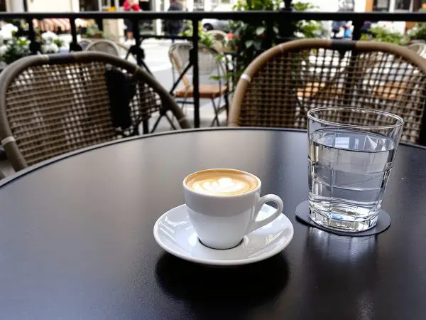 Rituel_café_terrasse