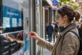 Carte avalée par un distributeur : les réflexes essentiels pour récupérer vos fonds