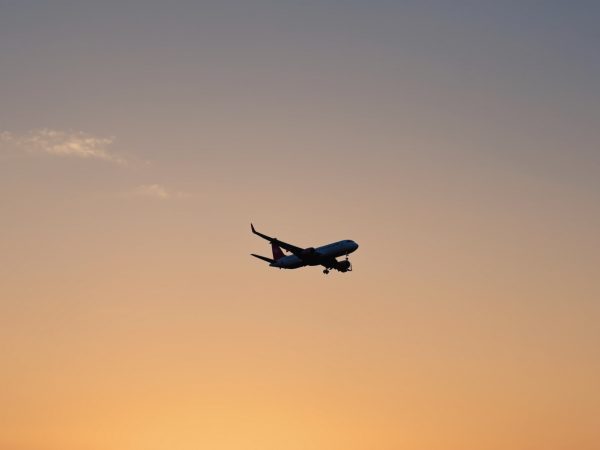 avion_coucher_ciel_clair
