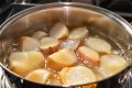 Astuces naturelles : dites adieu aux fonds de casseroles brûlés sans produits chimiques