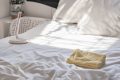 Découvrez comment le dessous de votre lit sabote votre santé respiratoire