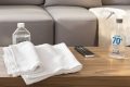 Télécommande : un nid de bactéries sous-estimé à nettoyer chaque semaine