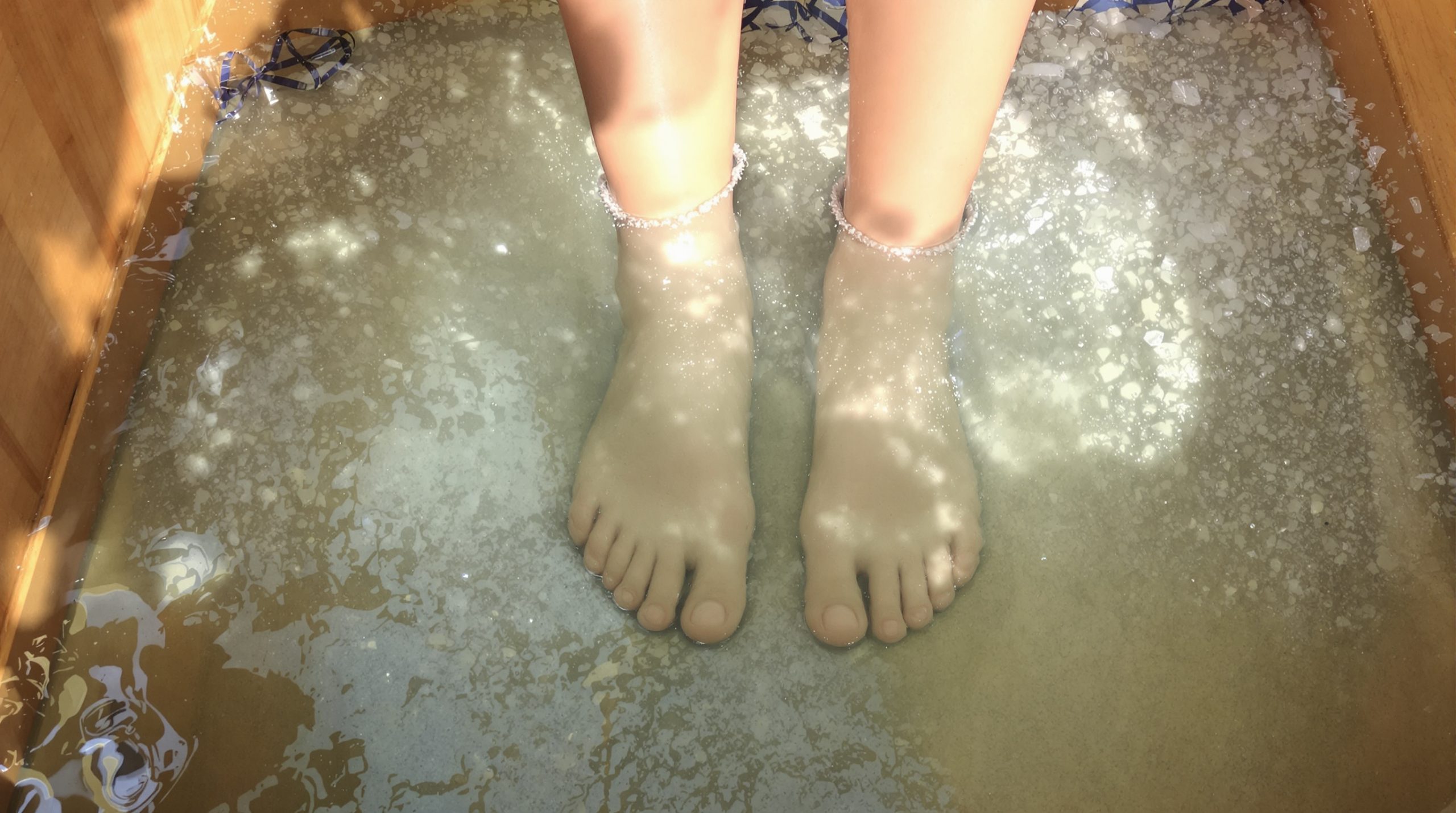 baignade_pieds_relaxation_naturelle