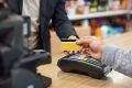 Paiements sans contact : quand vos dépenses échappent à votre contrôle