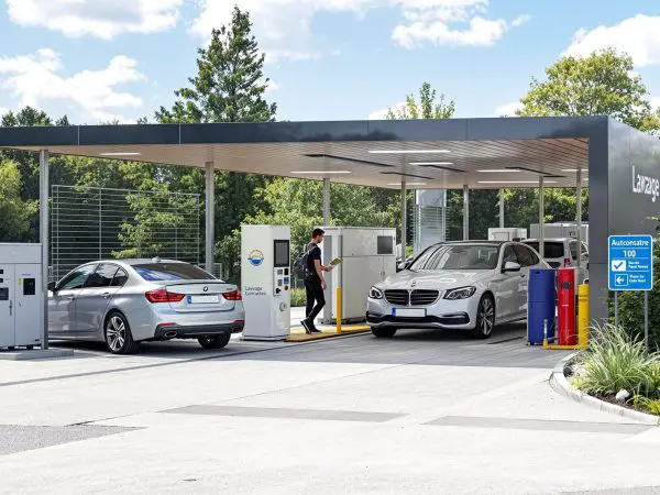 lavage_station_automobile