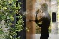 Vinaigre blanc : l’arme secrète pour éliminer les insectes indésirables chez vous