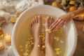 Bain de pieds maison : des solutions simples pour des pieds transformés