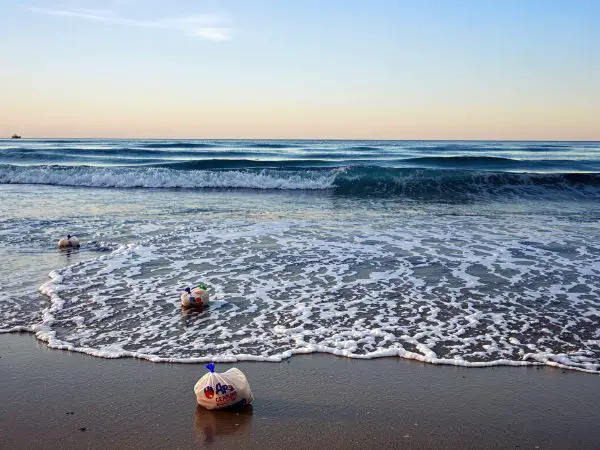 plage_sacs_bateau