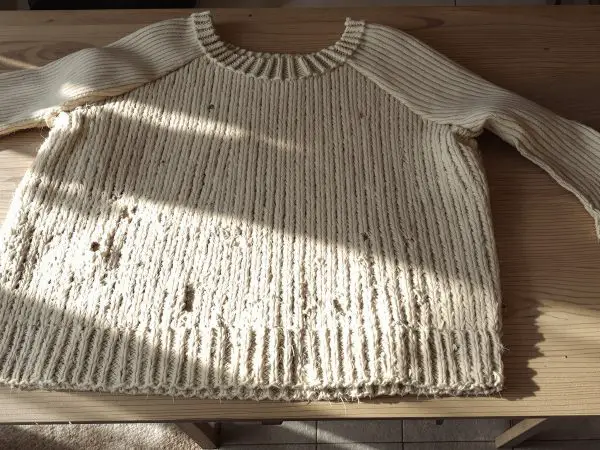 pull_troué_table