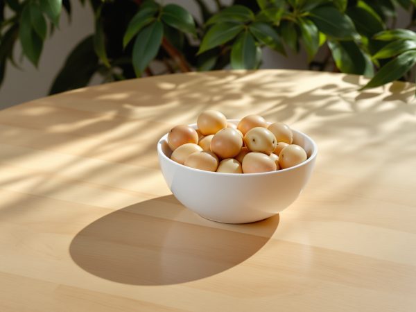 noix_table_bol_ensoleillee