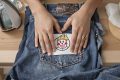 Sauvez vos jeans troués : astuces infaillibles et créatives à découvrir