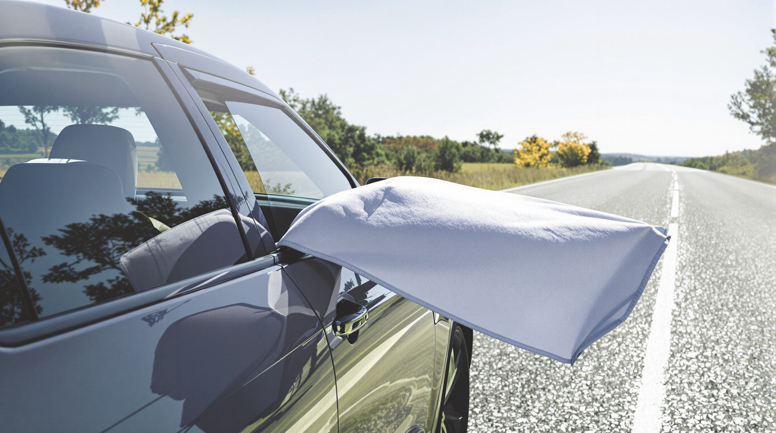 signal_detresse_routier_drap_blanc