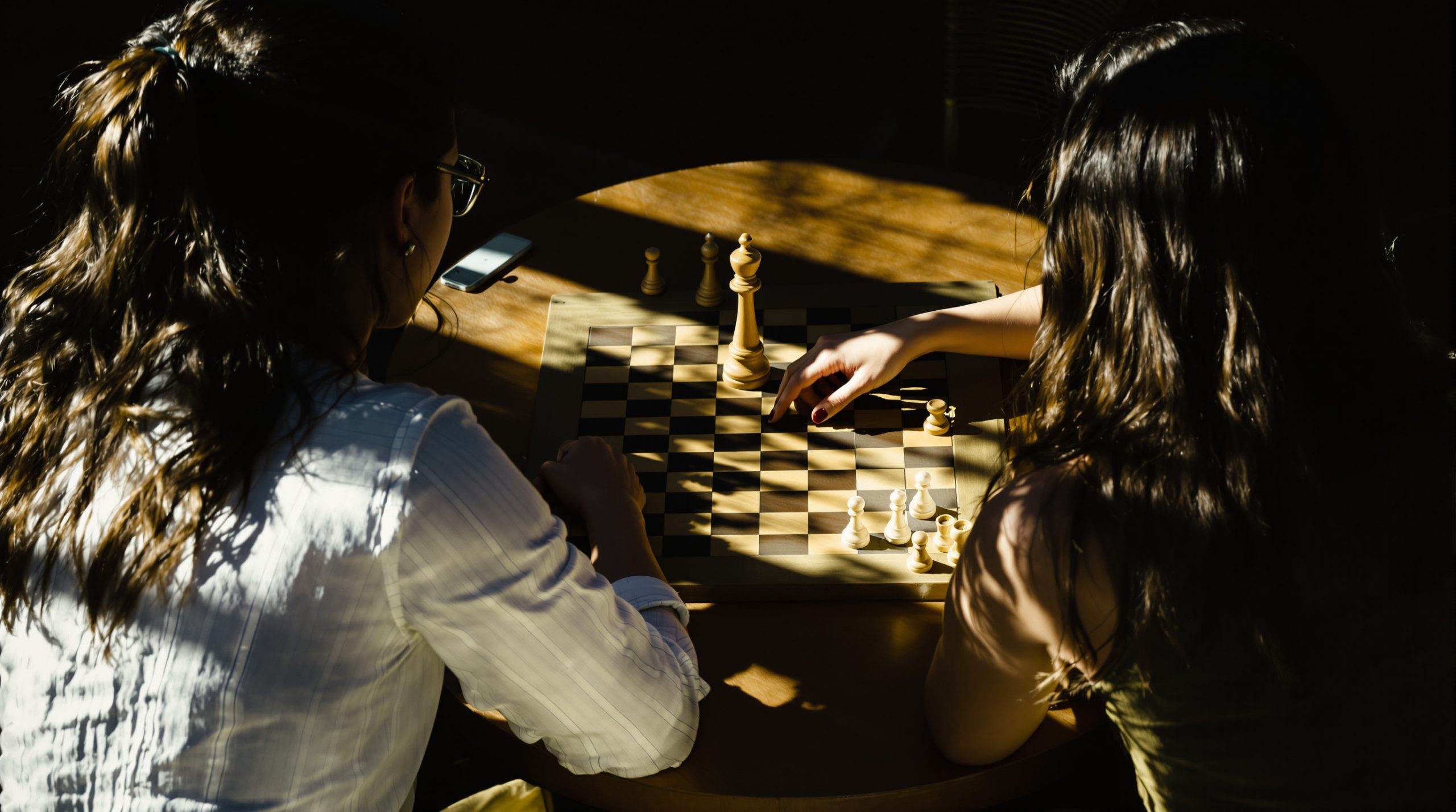 soeurs_echecs
