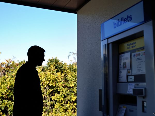 silhouette_distributeur_exterieur